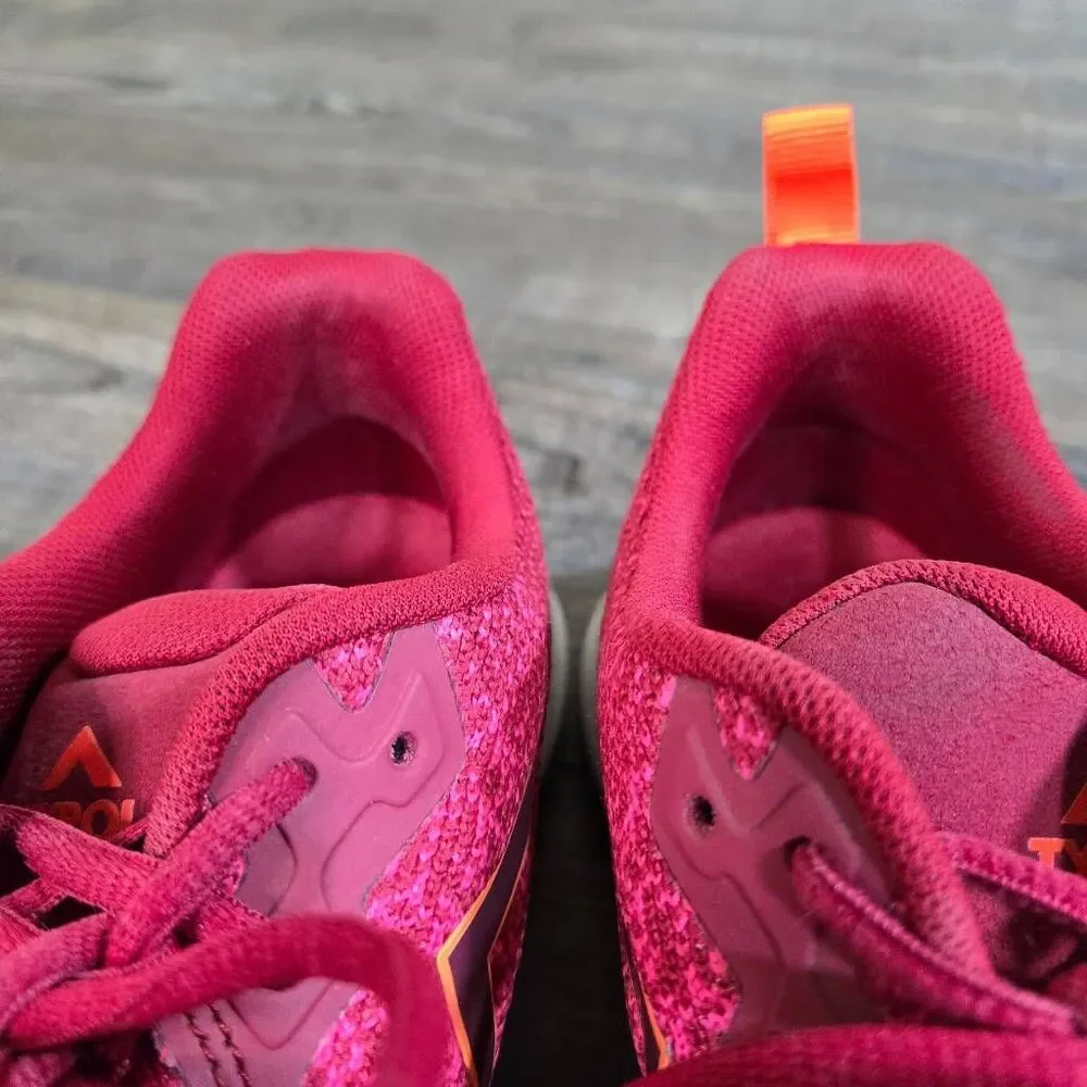 Women's Pink Athletic Sneakers - Lightweight Performance Trainer